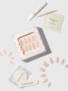 Celebritips Classic French Glaze Press On Nails Short Almond Salon Quality NIB